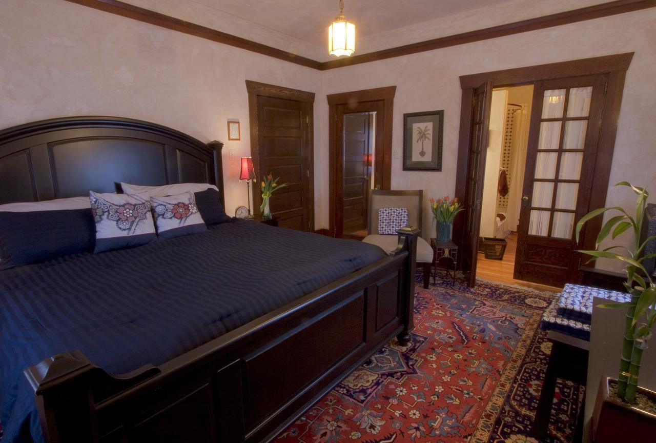 Blossom'S Bed And Breakfast Міссула Екстер'єр фото